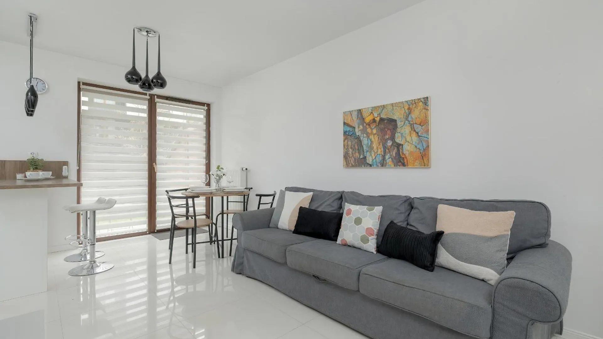 Apartment With Garden In Krakow By Noclegi Renters